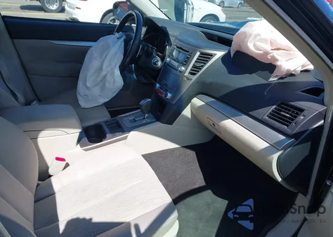 2013 Subaru Outback 2.5I Premium from USA, damaged, VIN 4S4BRBGC8D3310391